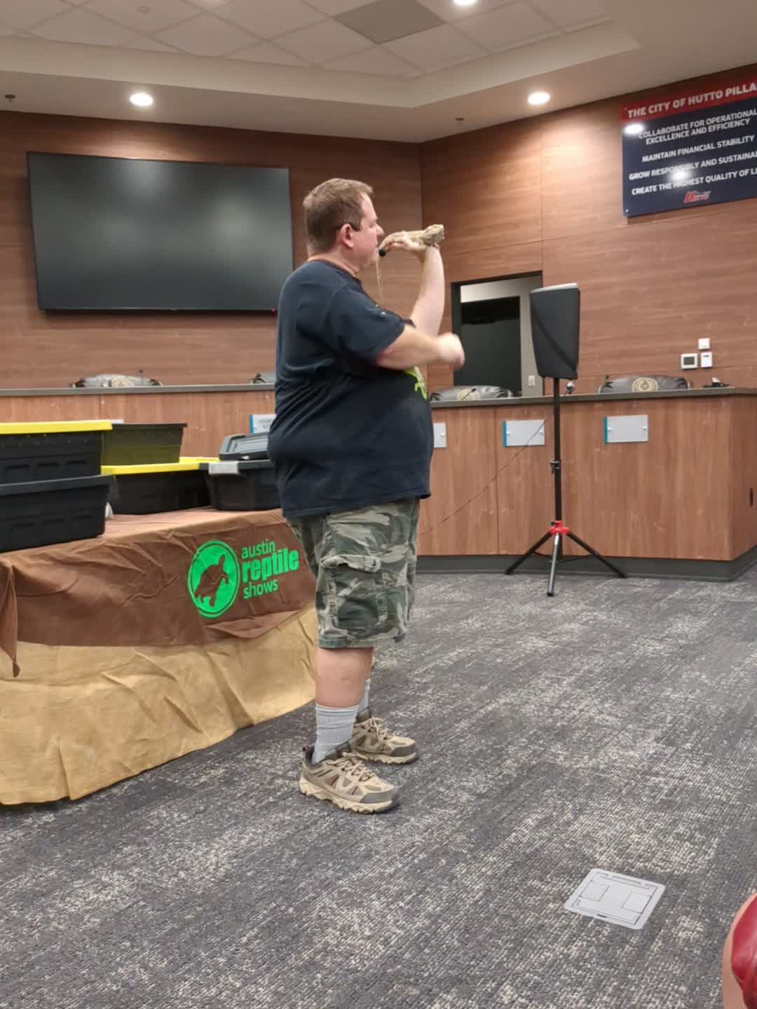 Hutto Public Library