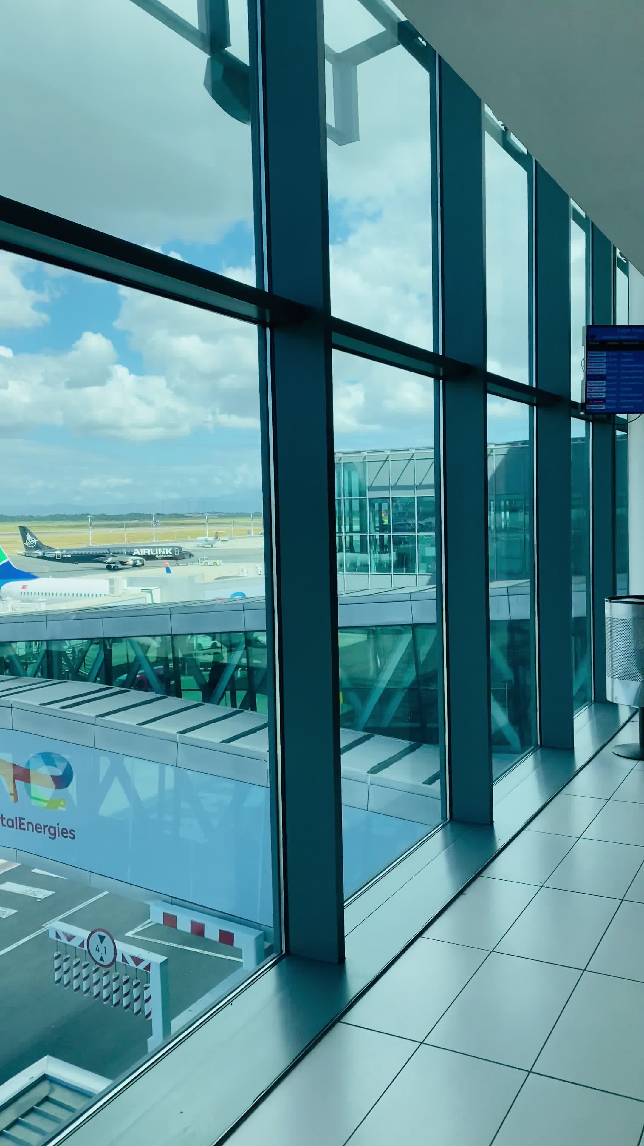 Cape Town International Airport (CPT)