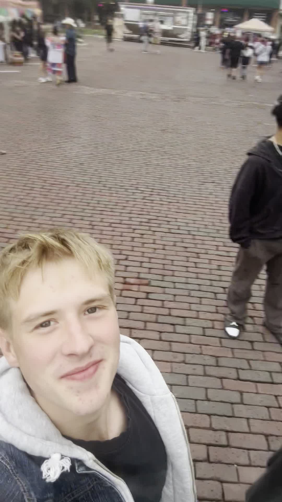 Video review of Woodstock Square