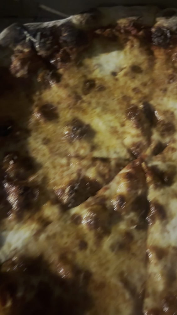 Angelo’s Pizzeria