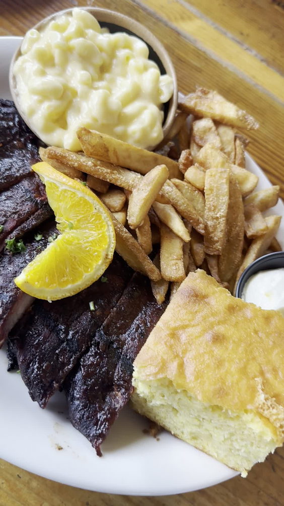Smokey's Kitchen