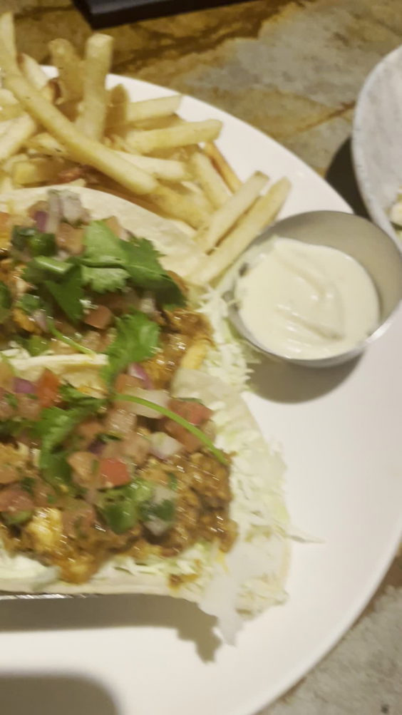 Earls Kitchen + Bar