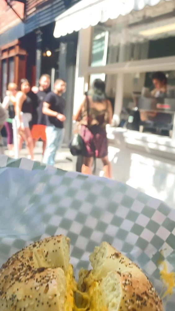 Leon's Bagels
