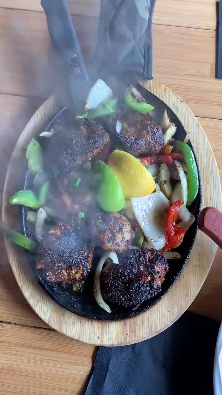 Video review of Fox & Hound