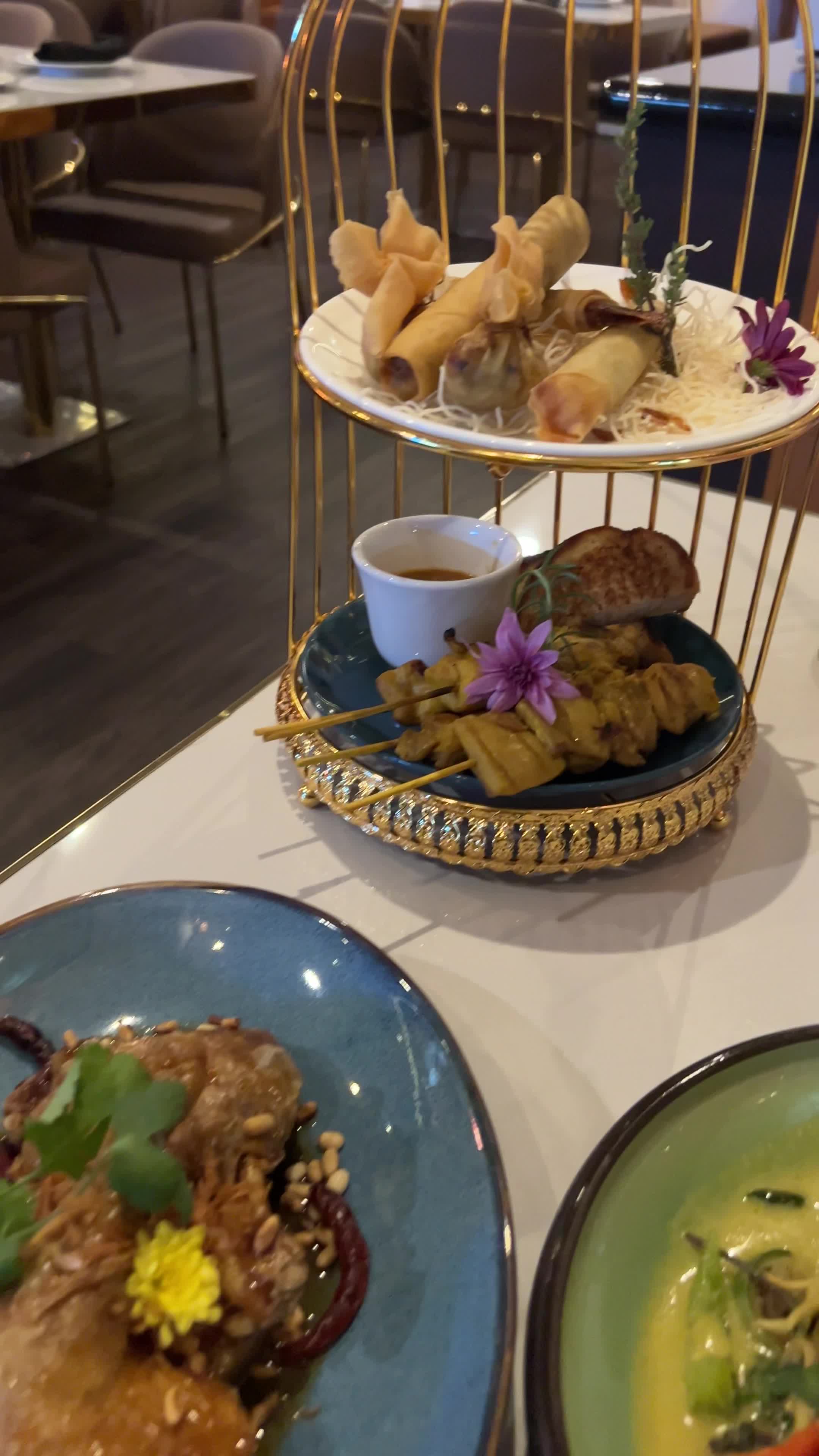 Mother Tew’s Exquisite Thai Cuisine