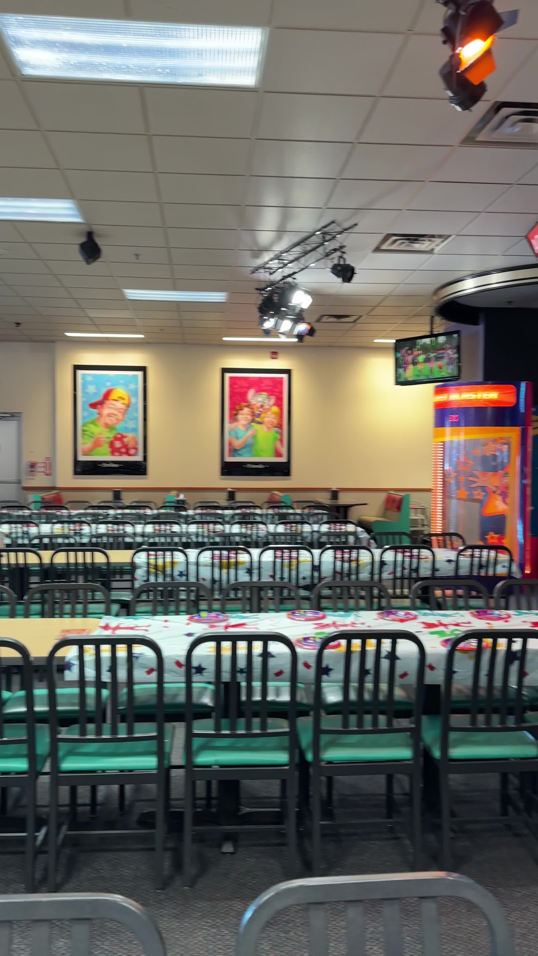 Chuck E. Cheese