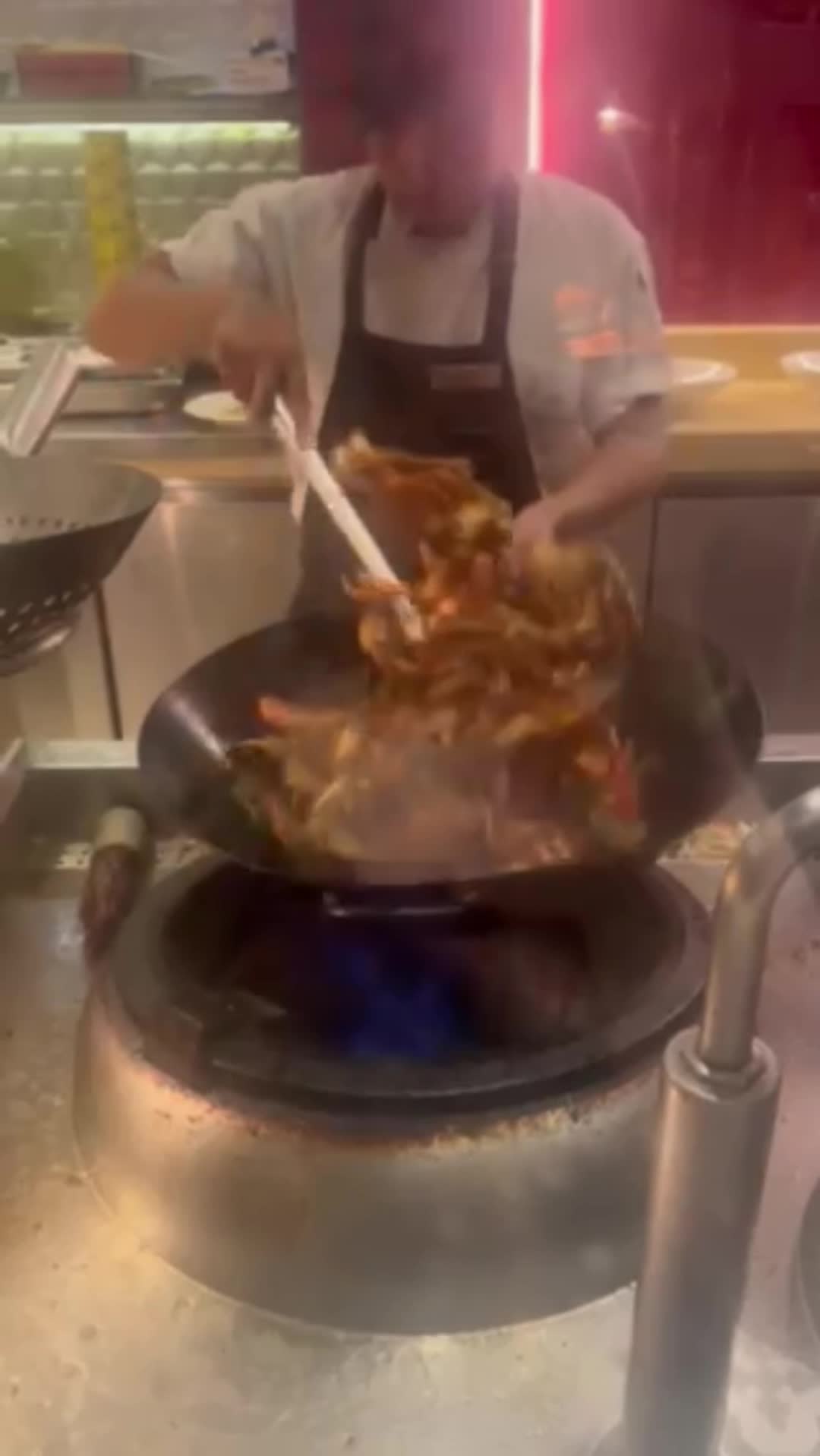 Video review of S Kitchen