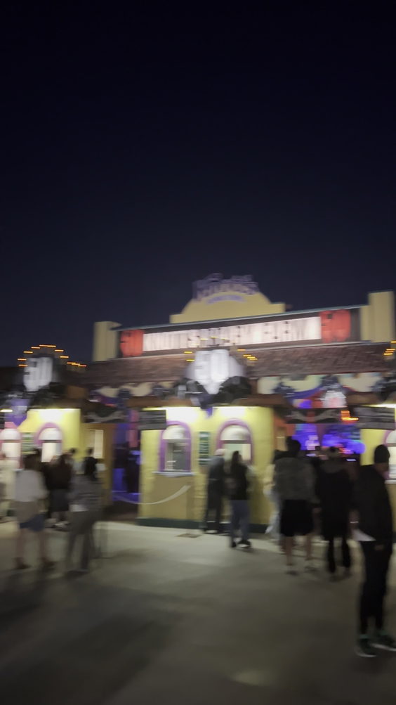 Knott’s Berry Farm Resort Hotel