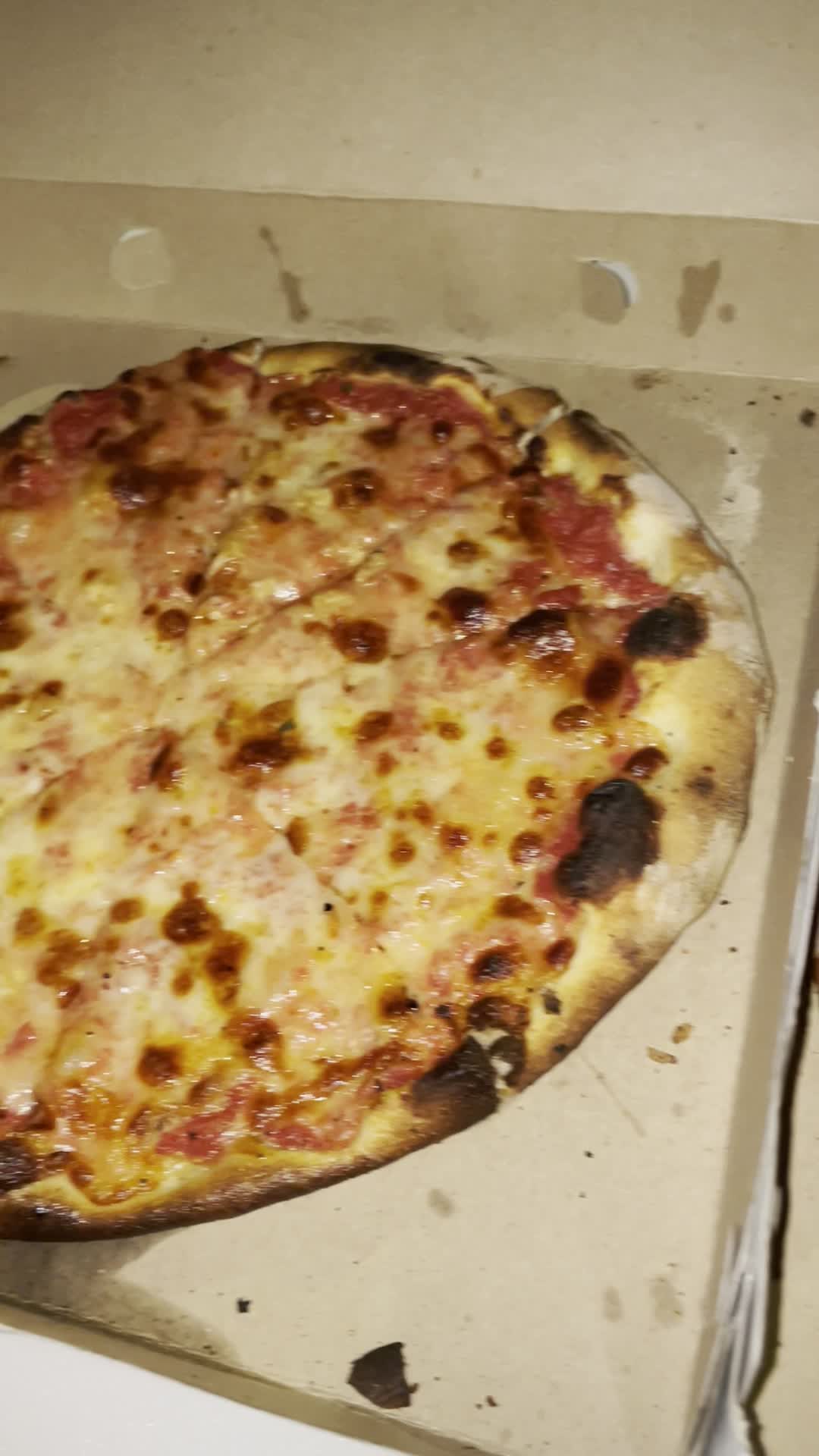 Frank Pepe Pizzeria Napoletana