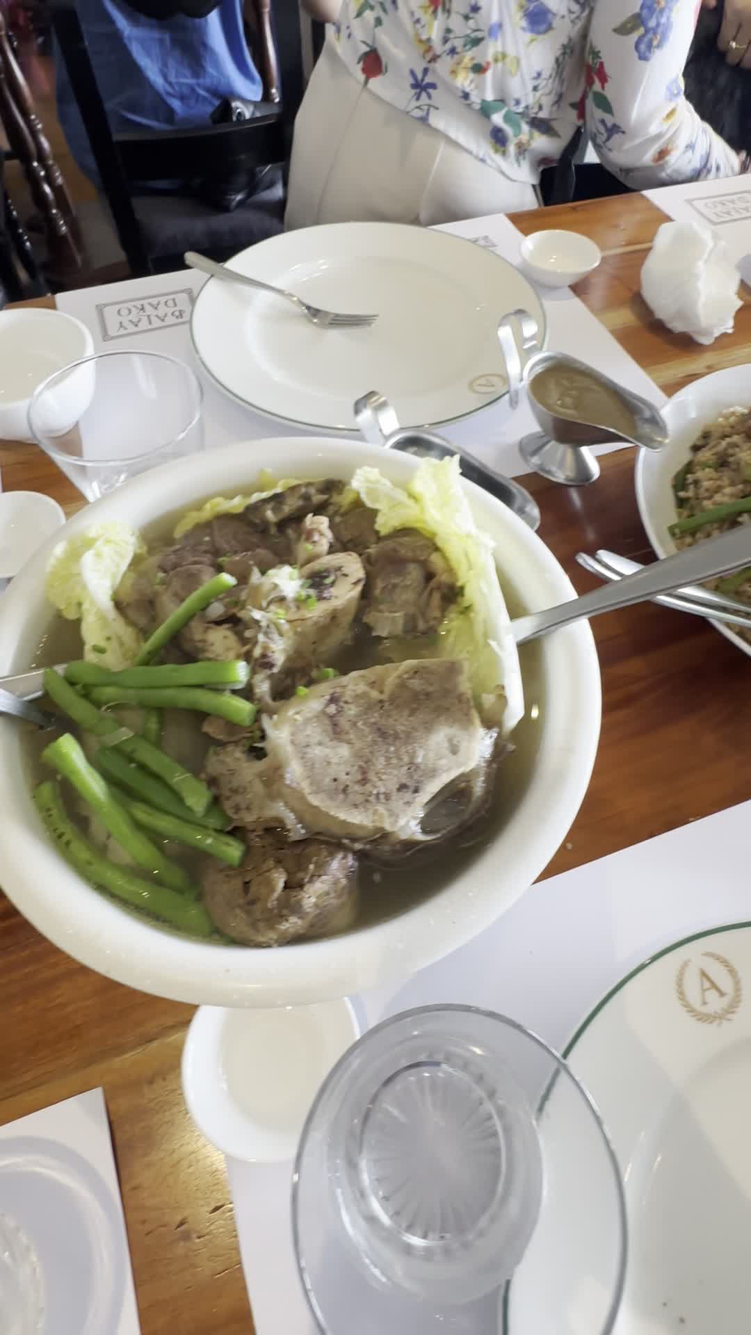 Video review of Balay Dako by Antonio's