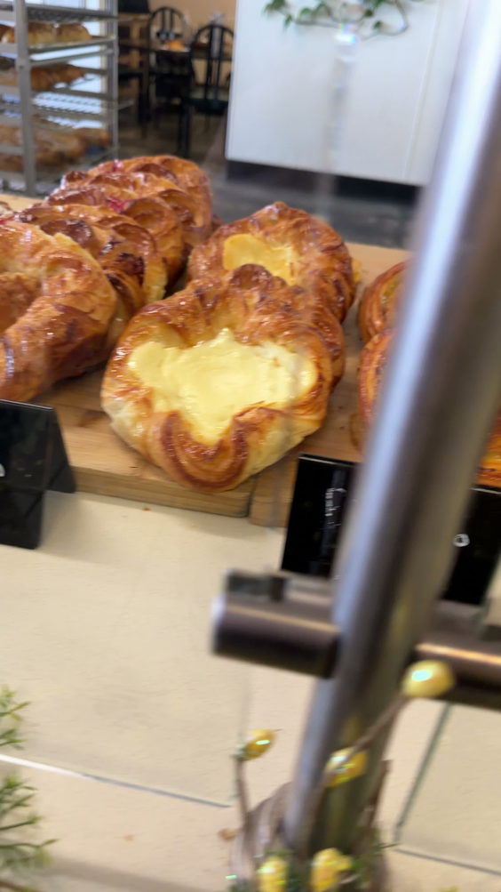 Delices Gourmands French Bakery