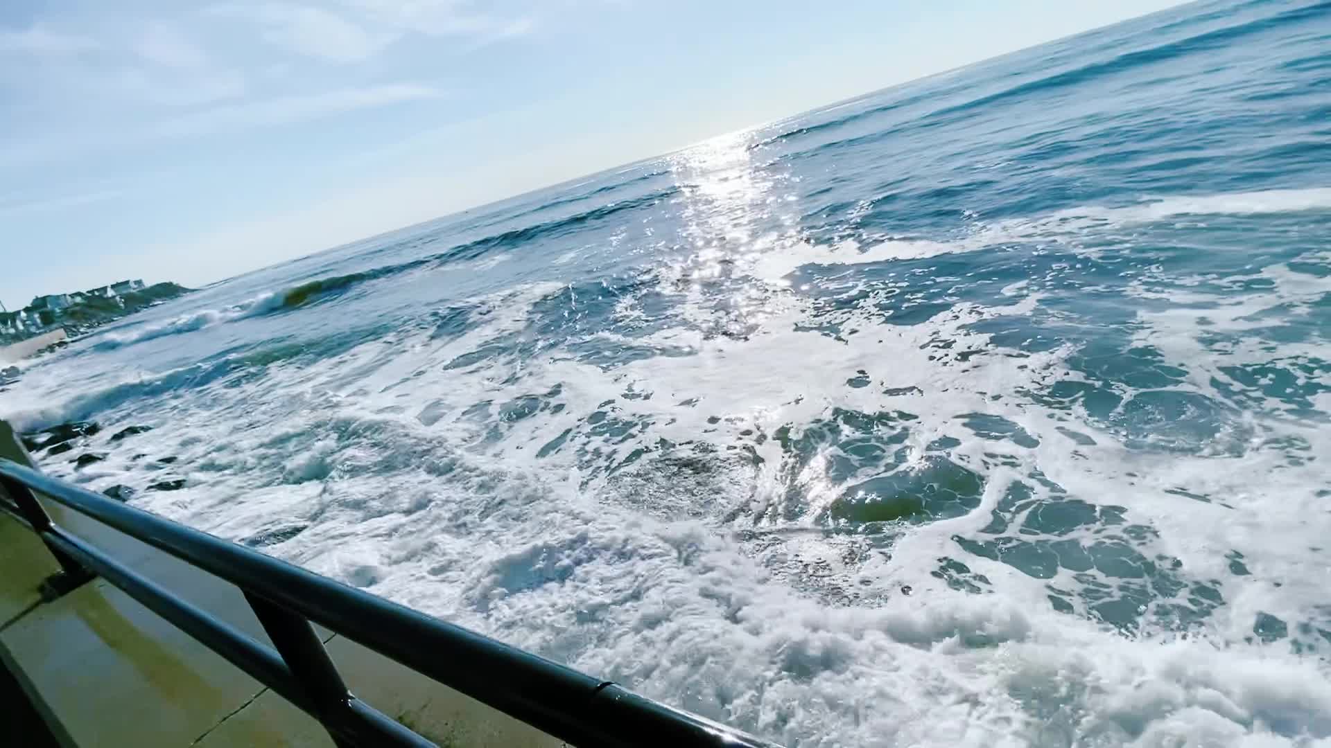 Video review of Wally's Pub