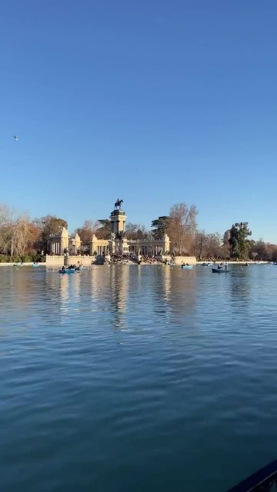 El Retiro Park