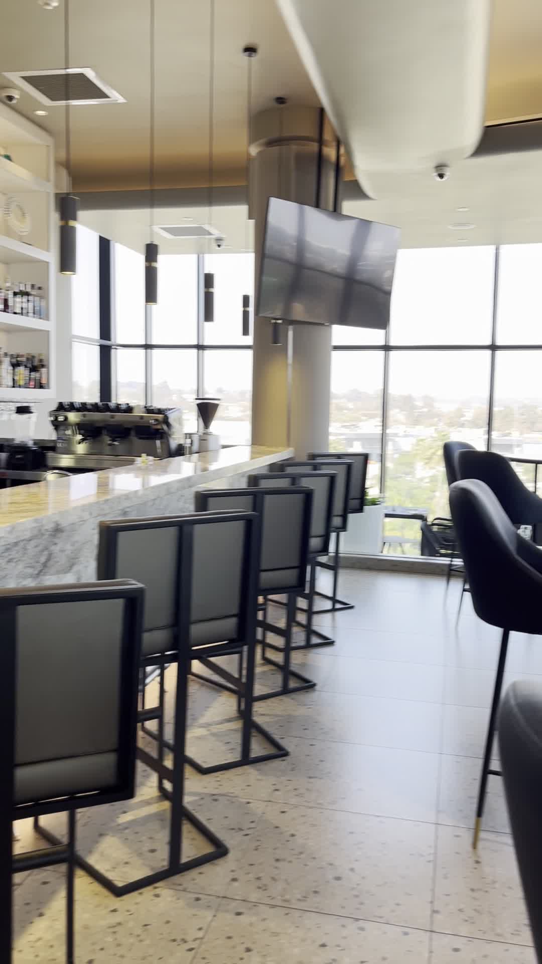 Level Seven Restaurant & Sky Bar