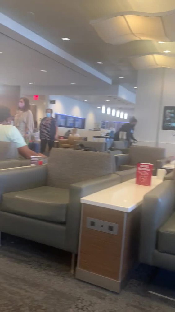 Delta Sky Club