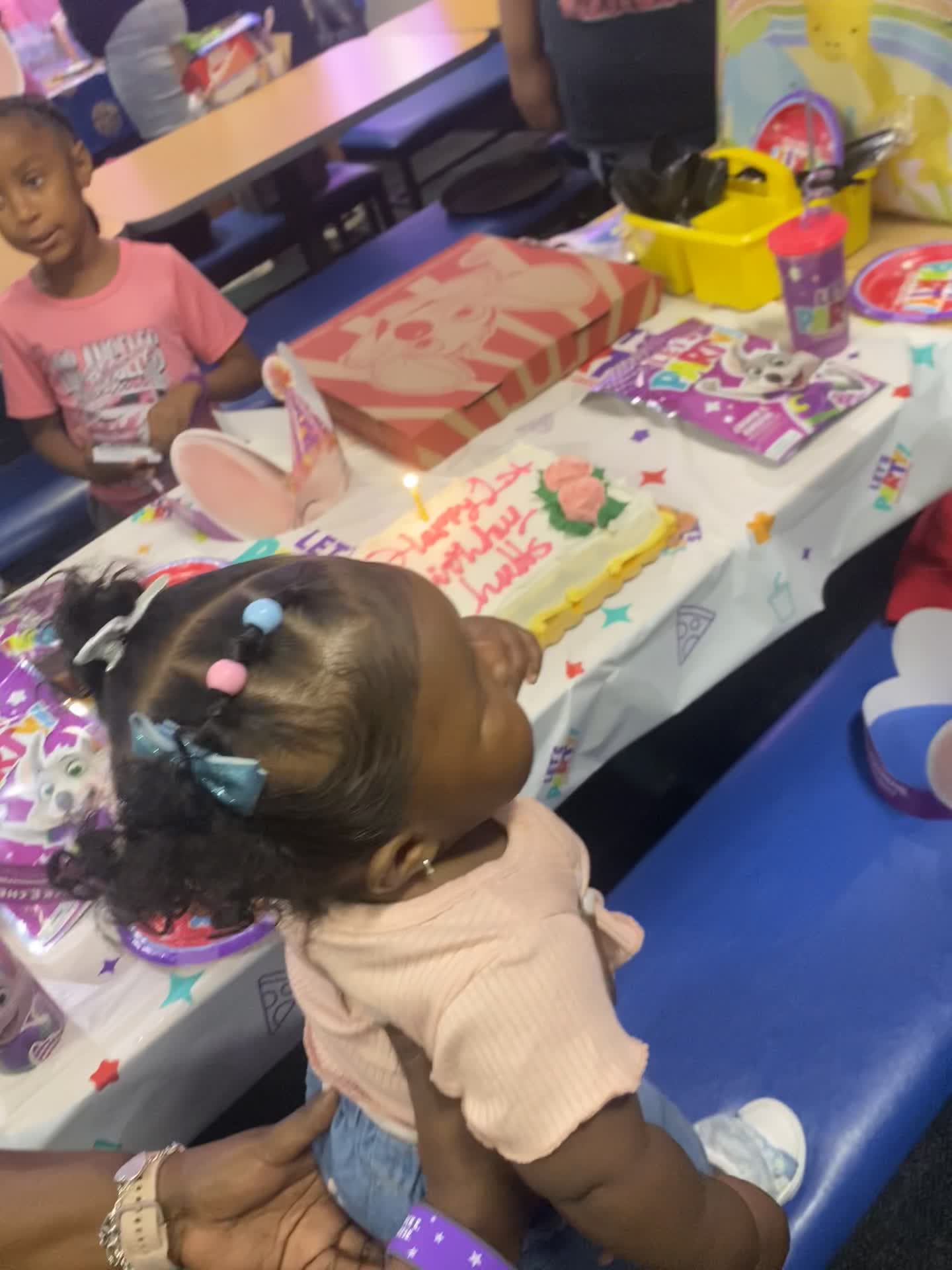 Chuck E. Cheese