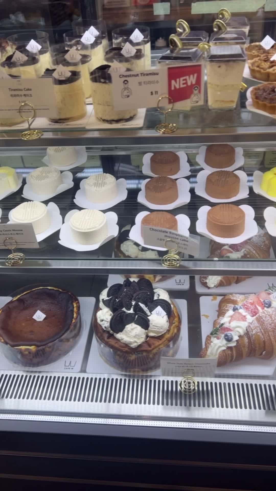 Video review of Tous Les Jours