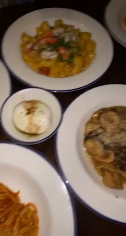 Video review of Bar Mezzana