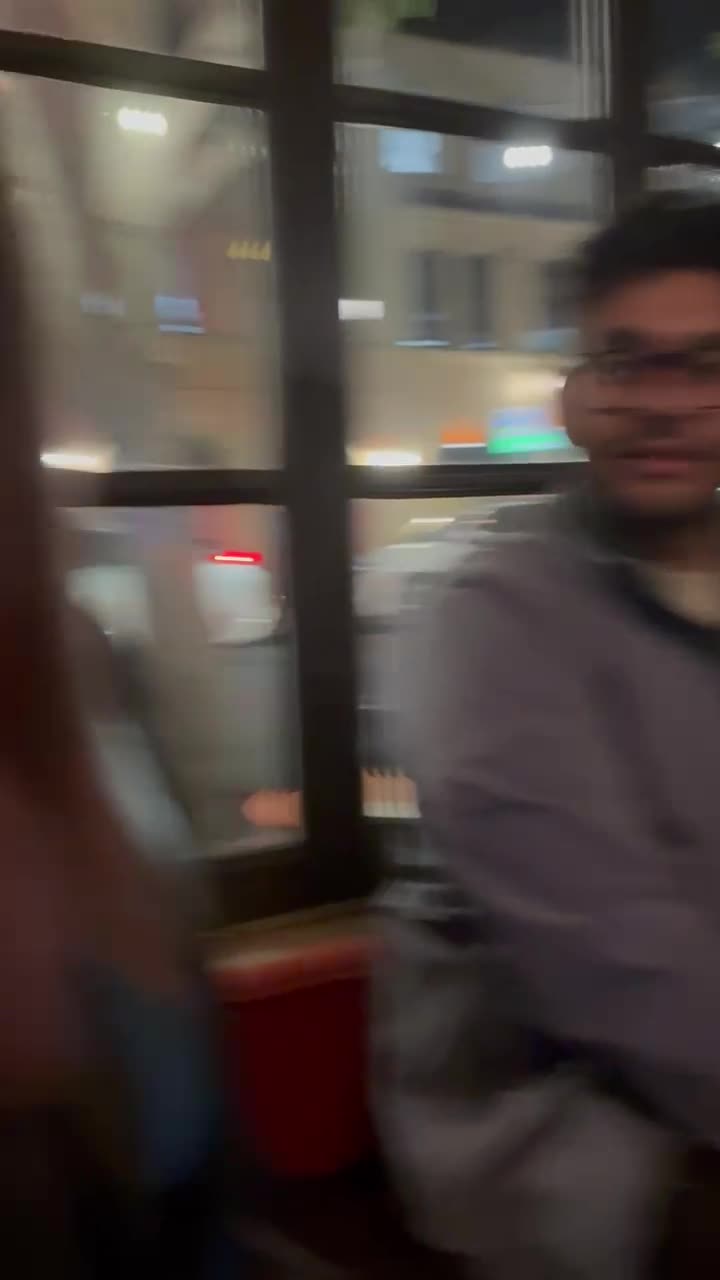 Video review of The Wine Room