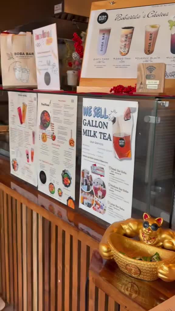 Boba Bar Tea House & Eatery 
