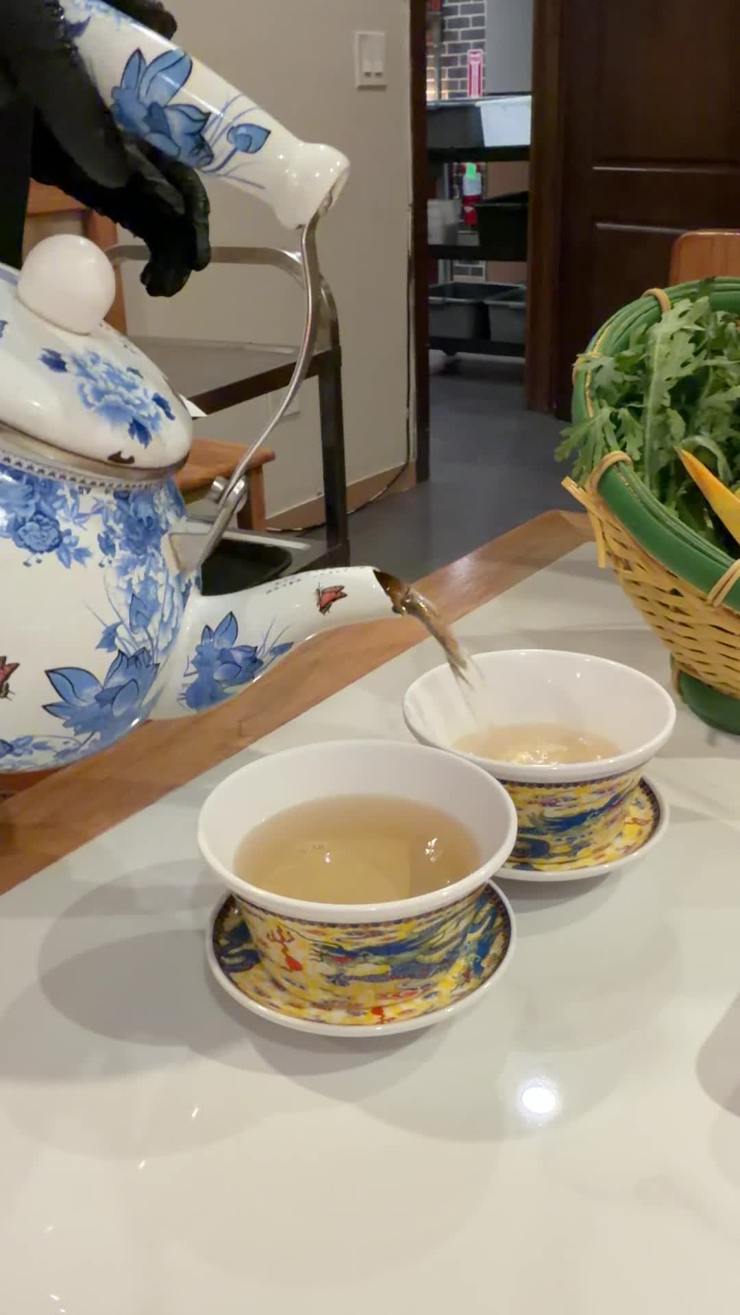 3 Kingdoms Hot Pot