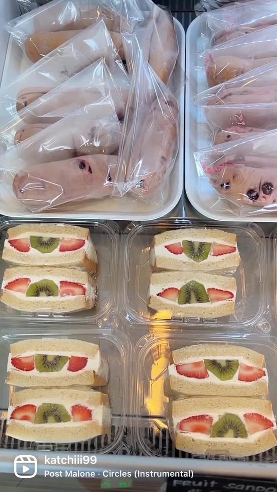 Dell's Kitchen and Bakery