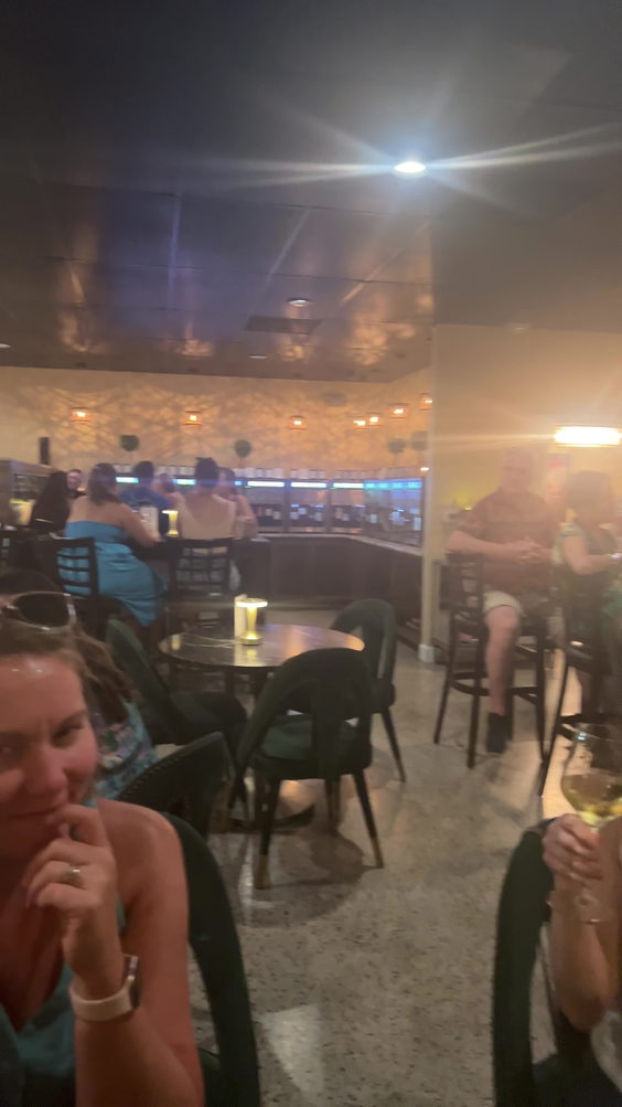 Sips Wine Bar , Main St. , Safety Harbor, Fl
