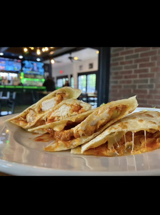 303 Bar & Grill