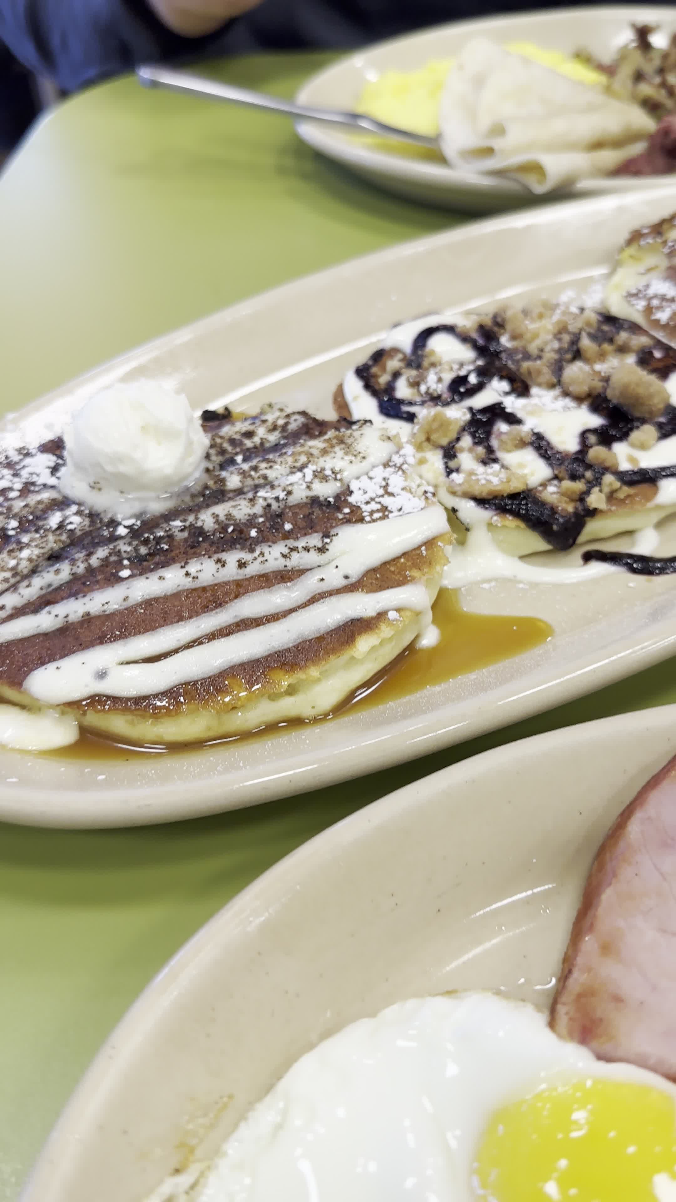 Snooze, an A.M. Eatery