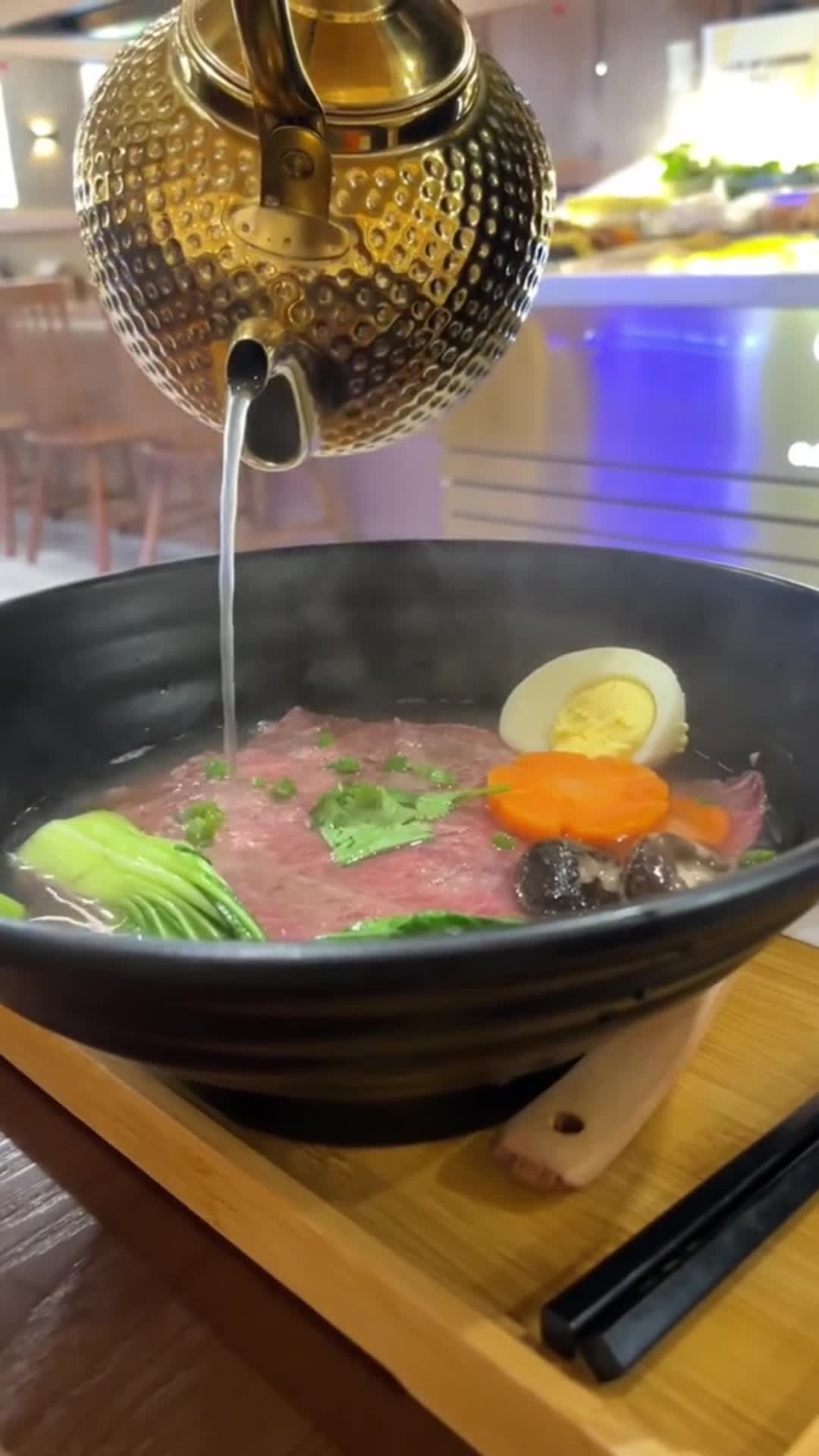 Video review of Four Seasons Hotpot