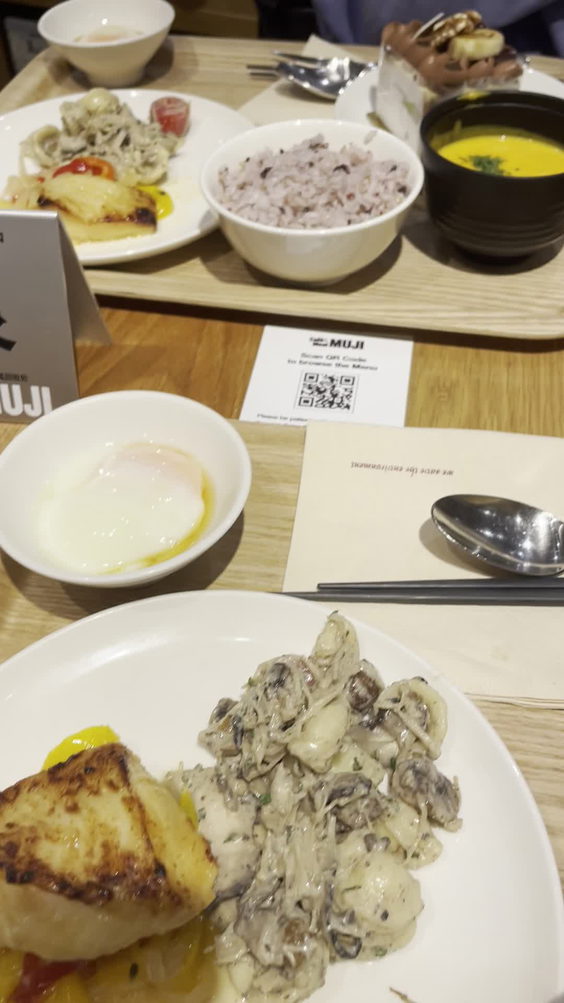 Café&Meal MUJI (Raffles City)