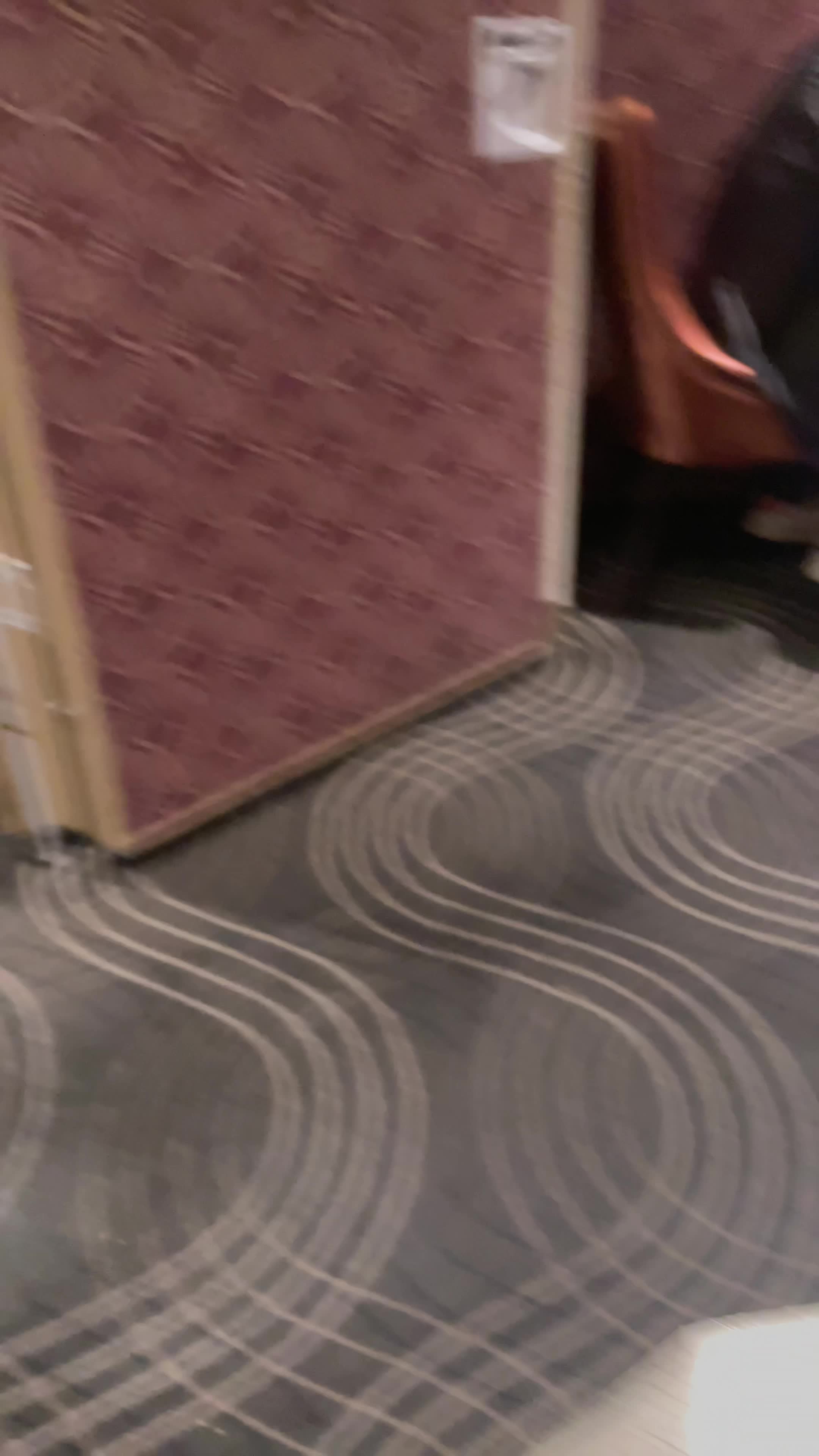 Video review of Golden Sands