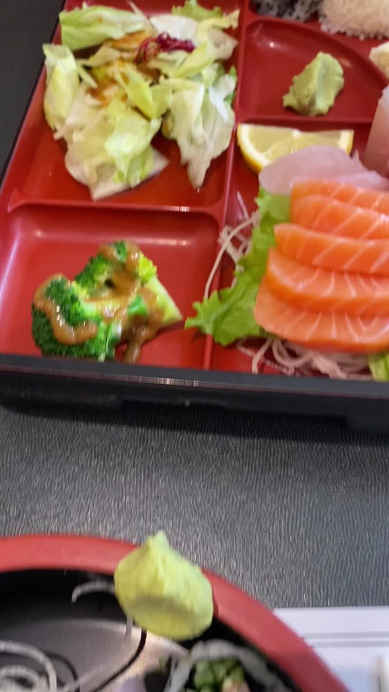 MI-NE Japanese Restaurant