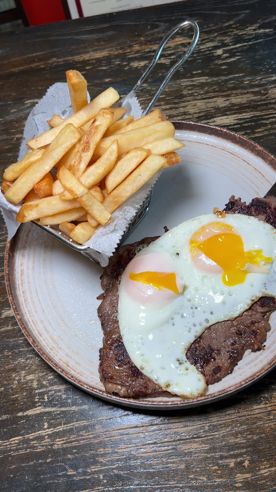 Salvatoria Kitchen & Bar
