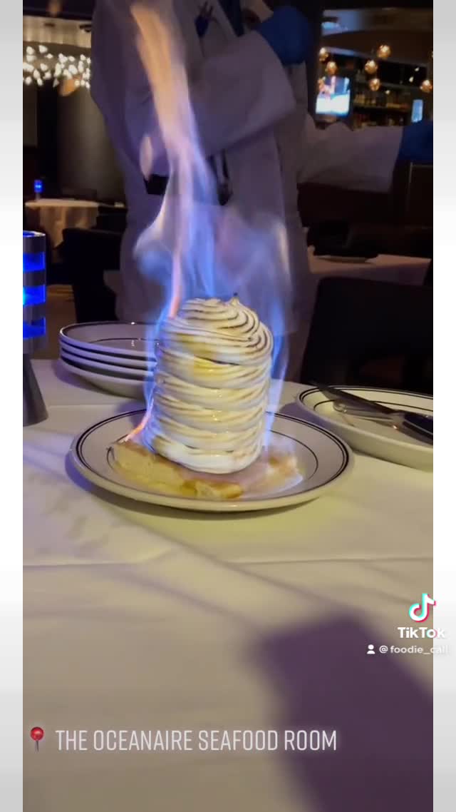 The Oceanaire Seafood Room