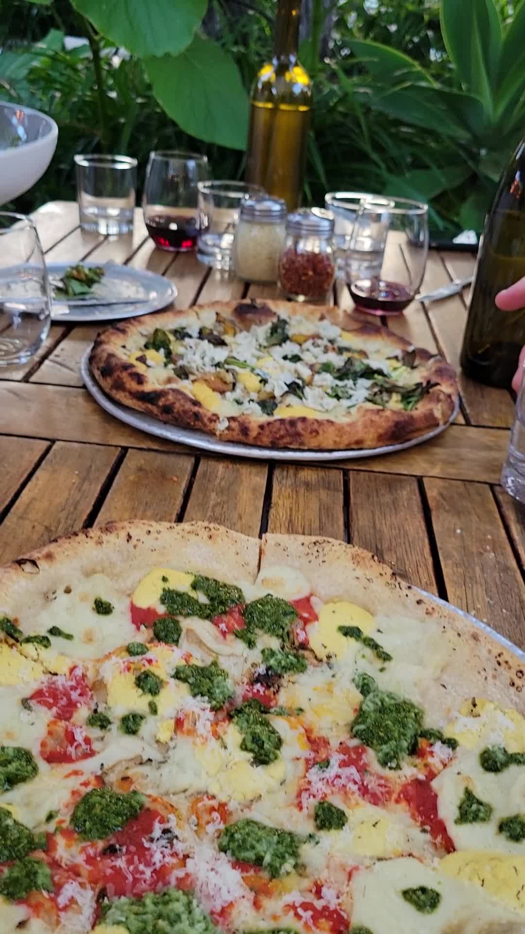 Video review of Donna Jean