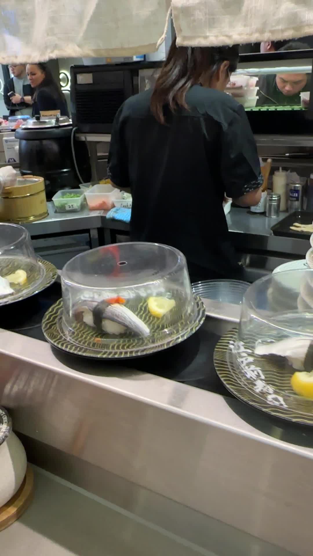 Edomae Sushi Yokocho