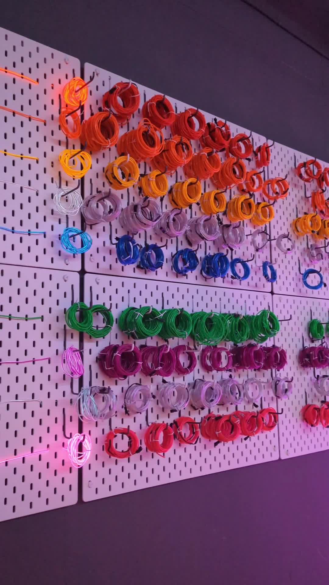2077 LIGHT SIGN STUDIO