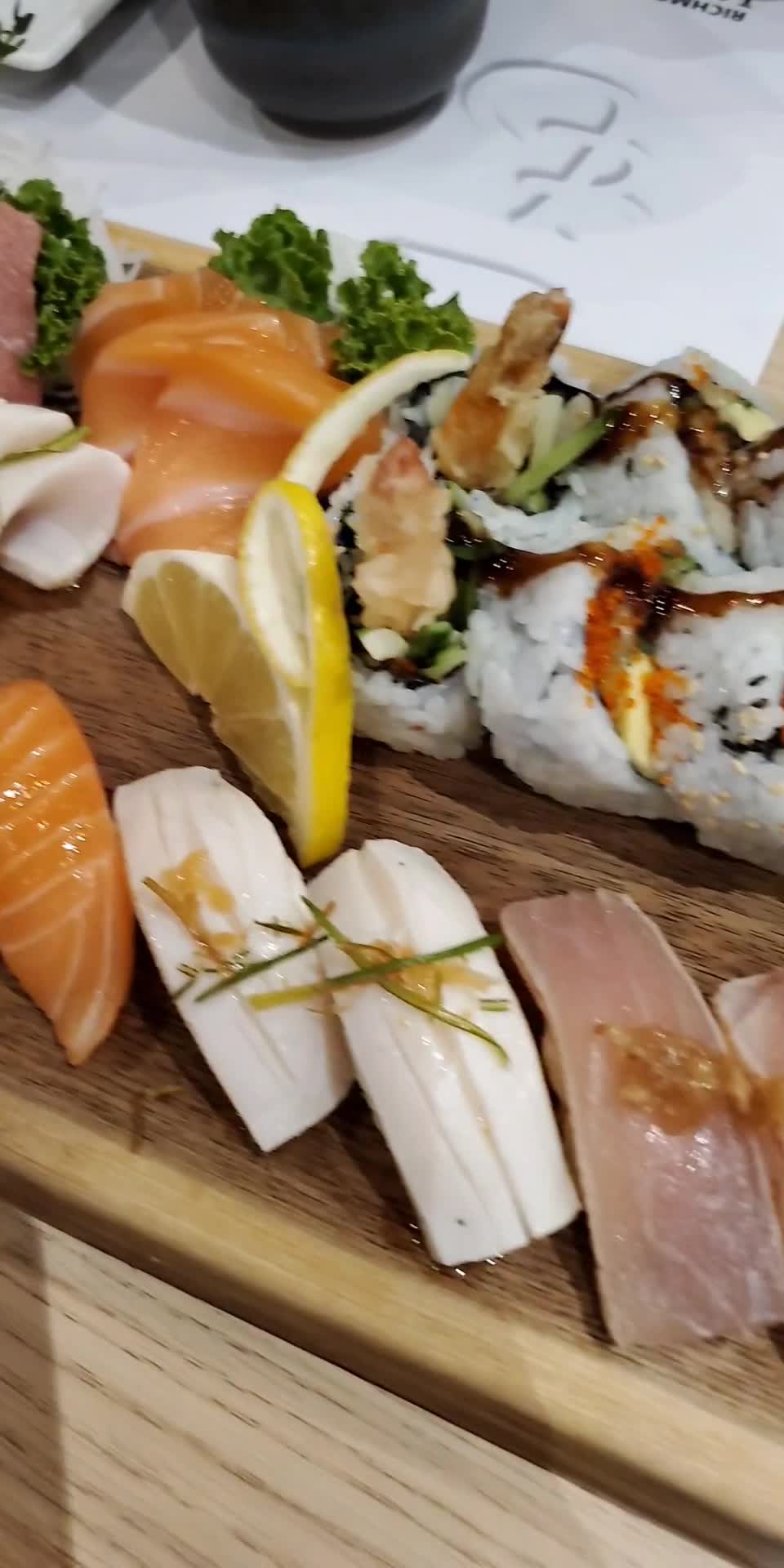 Tomo Sushi