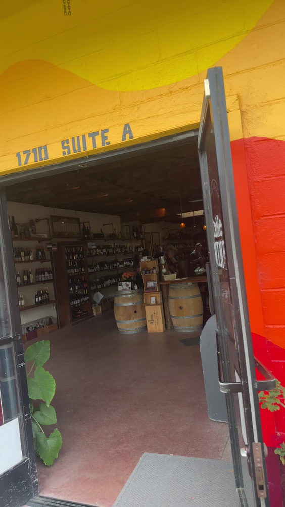 Wine bar pacifica