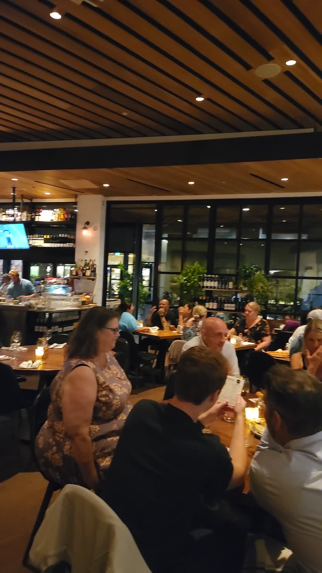 Video review of North Italia