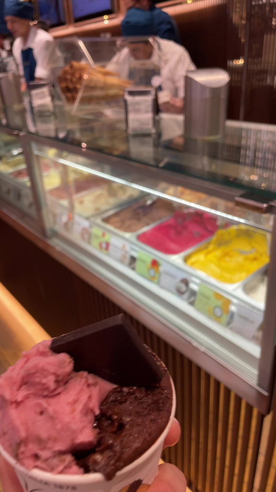 Venchi Chocolate and Gelato NOMAD