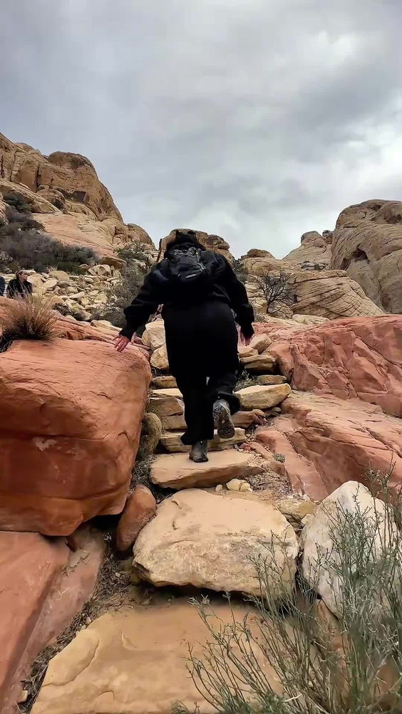Calico Tanks Trail