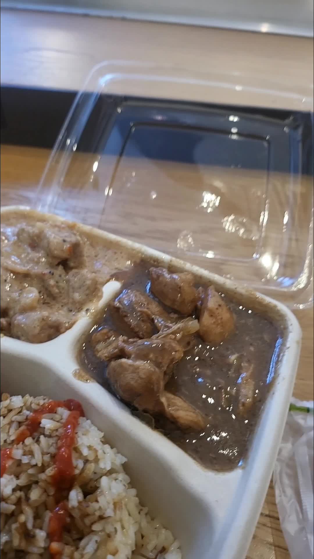 Goldilocks Filipino Cuisine