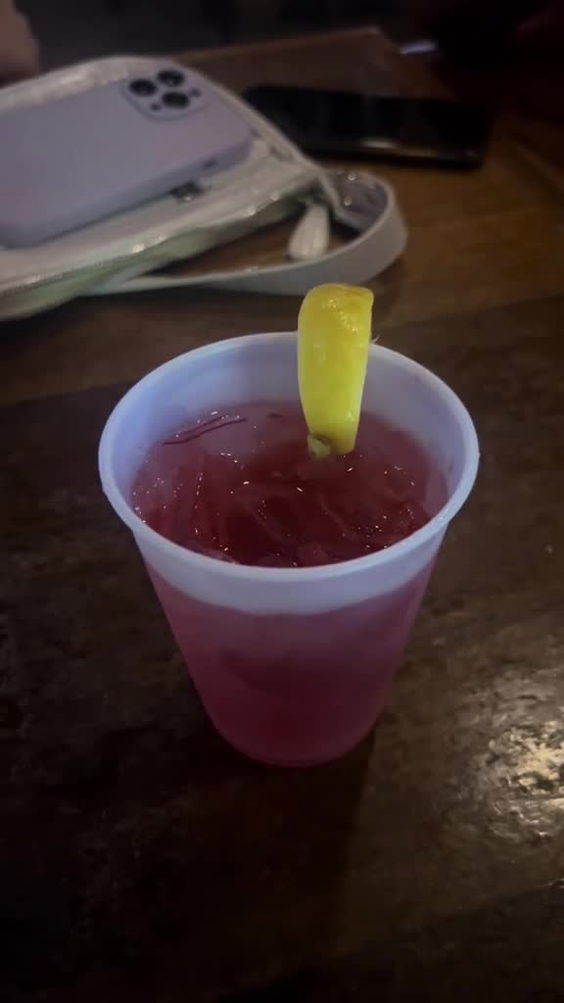 Mac’s Place Pub & Grub