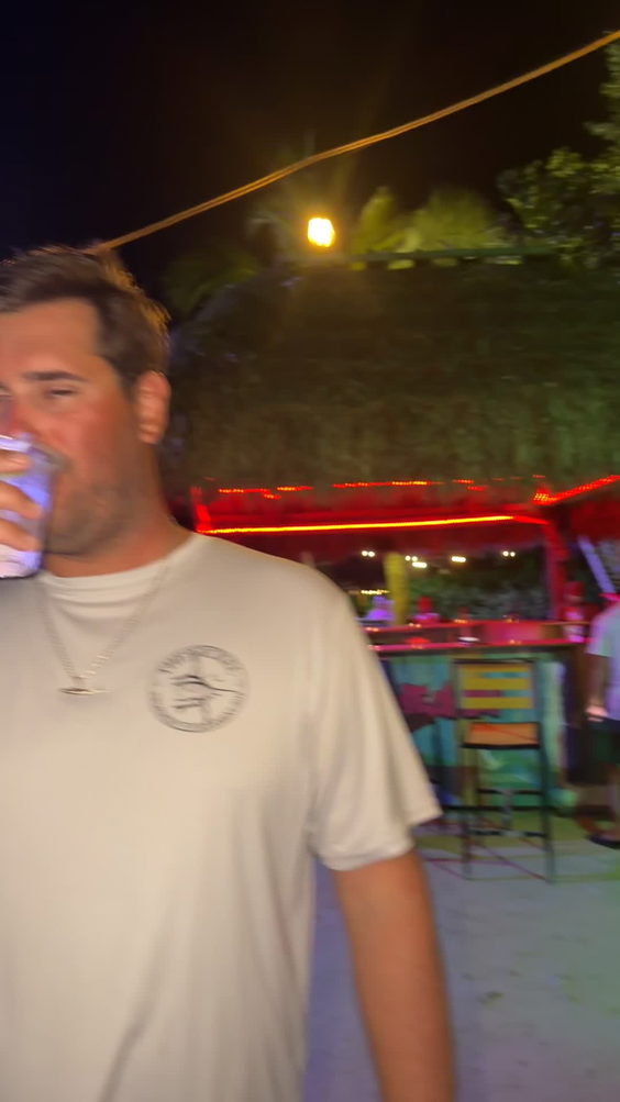 Hog Heaven Sports Bar & Grill