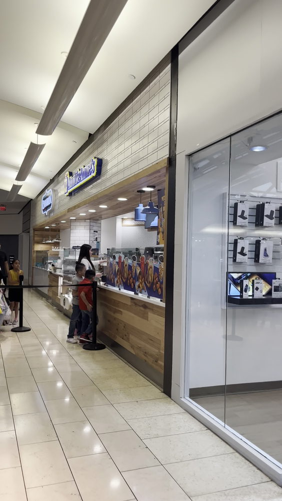 Auntie Anne's