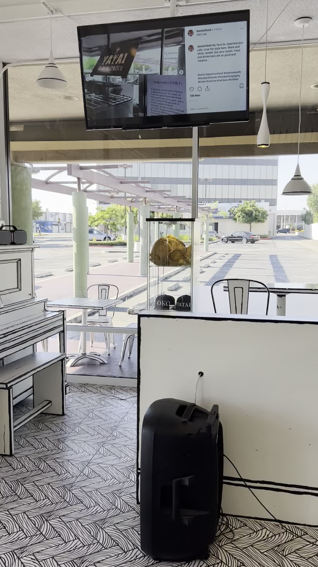 Oko Cafe - Forever Young