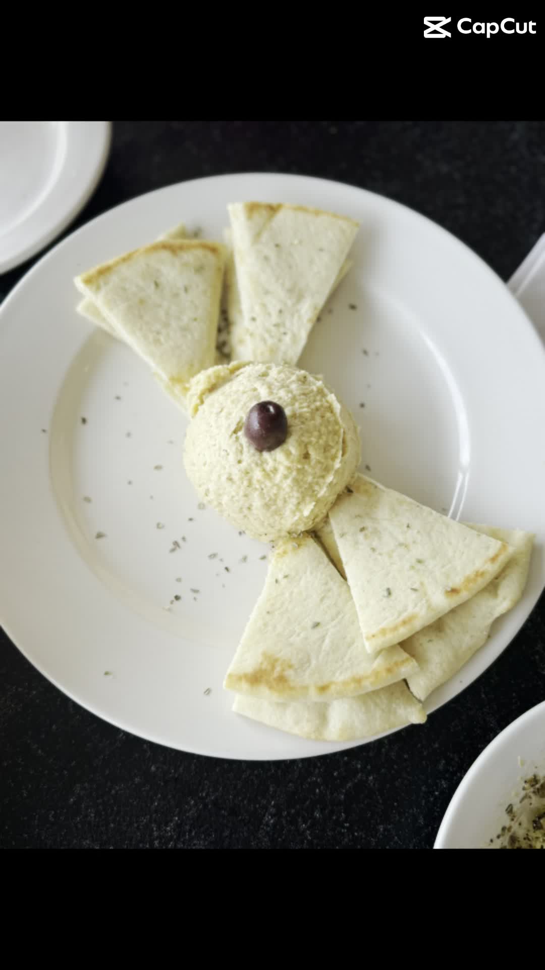 Dimitri's On The Water