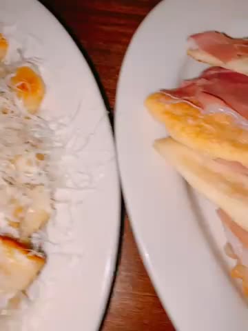 Video review of 112 Eatery